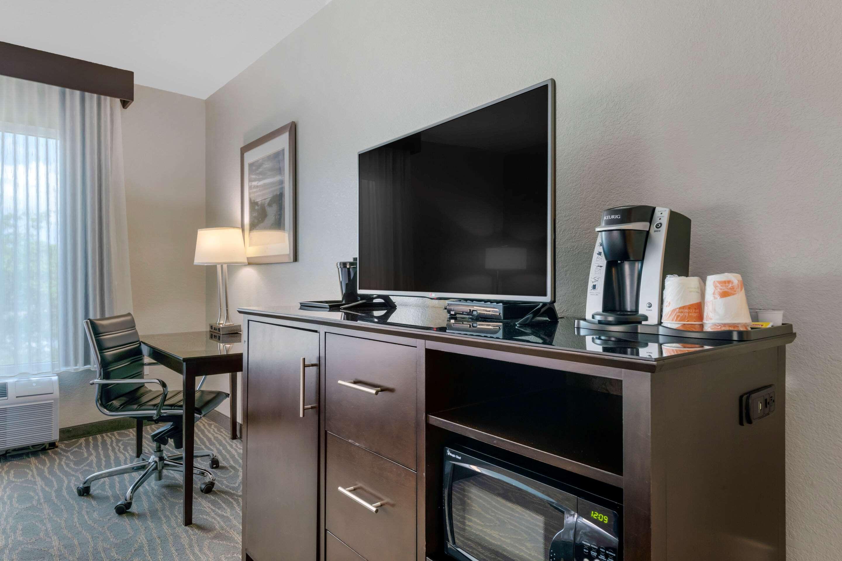 Comfort & Melbourne-viera Hotel 2*