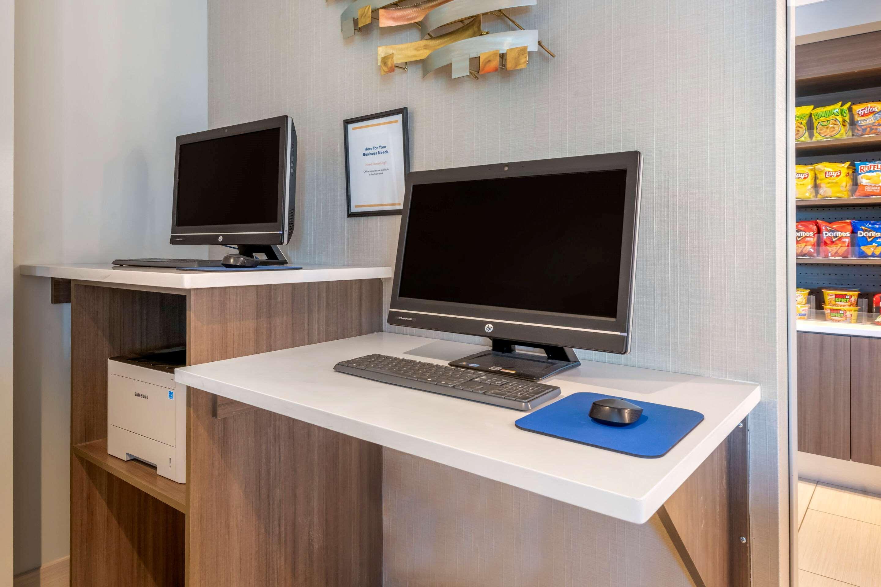 Comfort & Melbourne-viera Hotel