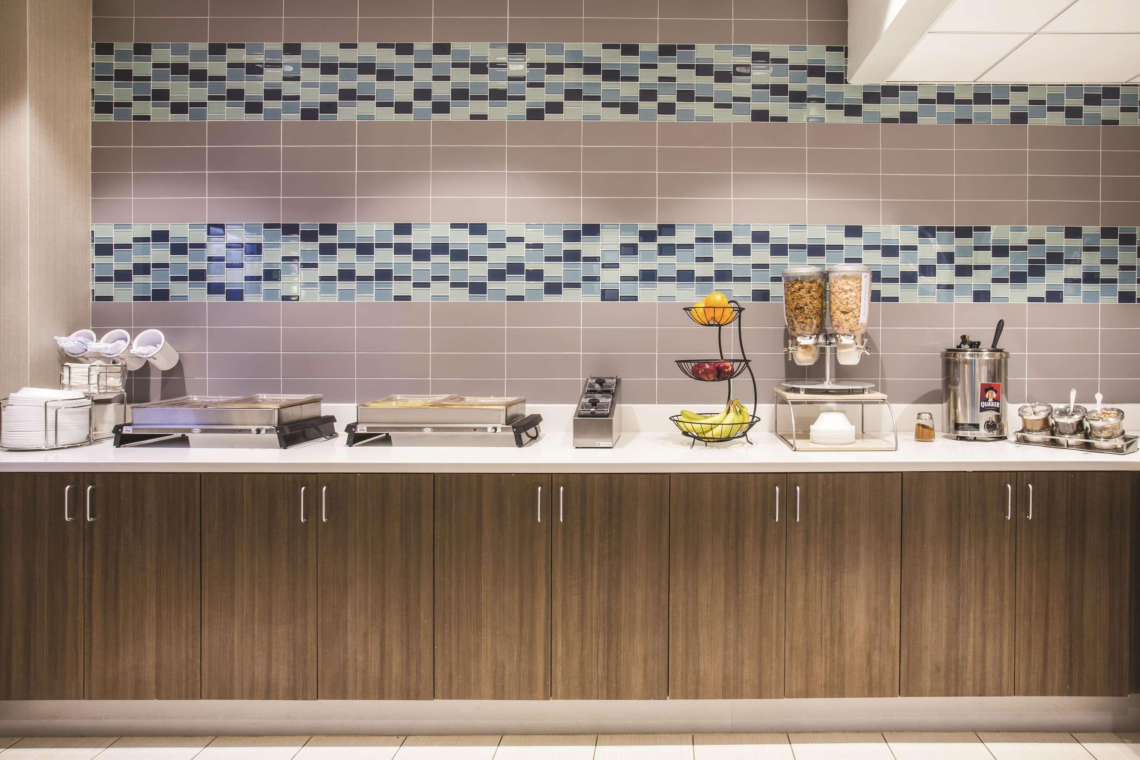 Comfort & Melbourne-viera Hotel